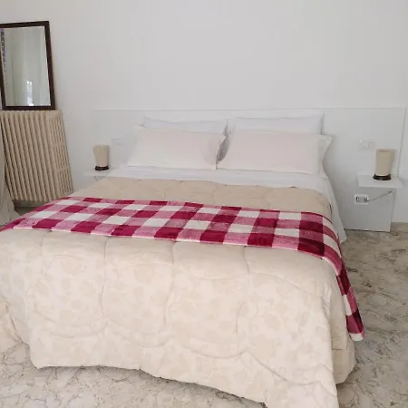 Like - - Via Del Corso Pensionat Matera
