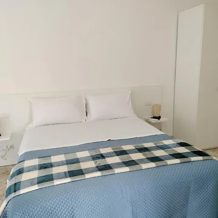Pensionat Like - - Via Del Corso Matera