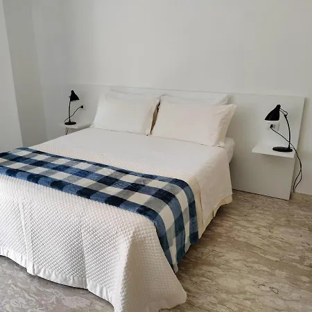 Like - - Via Del Corso Pensionat *