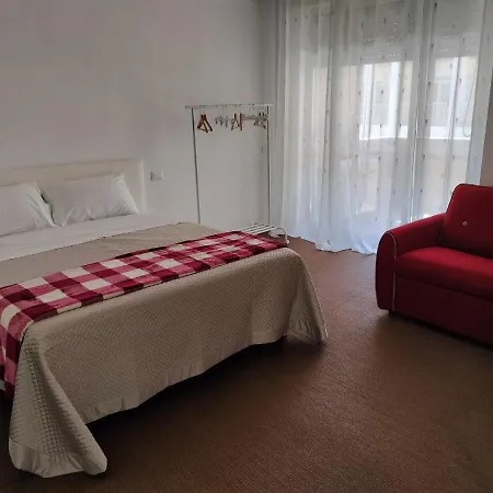 Pensionat Like - - Via Del Corso Matera